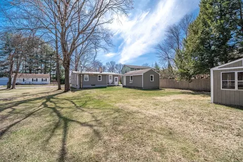 27 Bryan Ave, Easthampton, MA 01027 photo 6