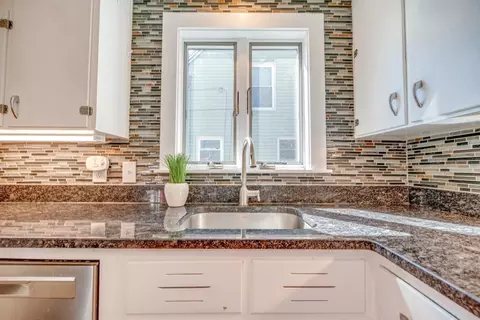 27 Bryan Ave, Easthampton, MA 01027 photo 17