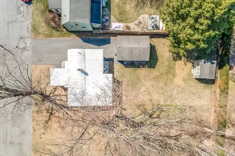 27 Bryan Ave, Easthampton, MA 01027 photo 36