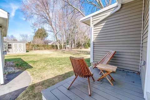 27 Bryan Ave, Easthampton, MA 01027 photo 7