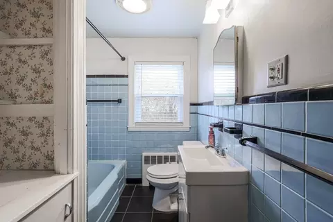 Bath - 8 Ware St, Worcester, MA 01602 photo 1 of 1