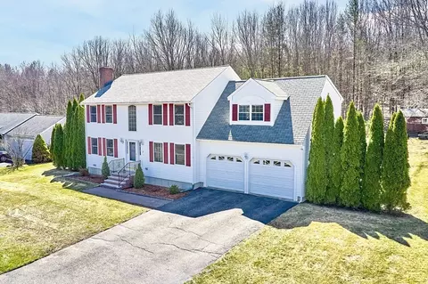 17 Pingry Way, Ayer, MA 01432