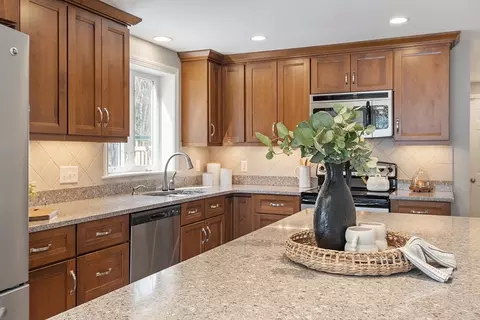 17 Pingry Way, Ayer, MA 01432 photo 6