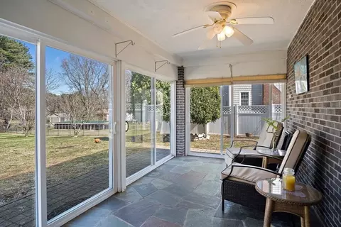 4 Innis Dr, Danvers, MA 01923