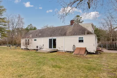 Exterior - 59 Wapping Rd, Kingston, MA 02364 photo 3 of 4