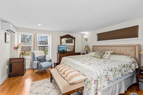 Bedroom - 59 Wapping Rd, Kingston, MA 02364 photo 2 of 7