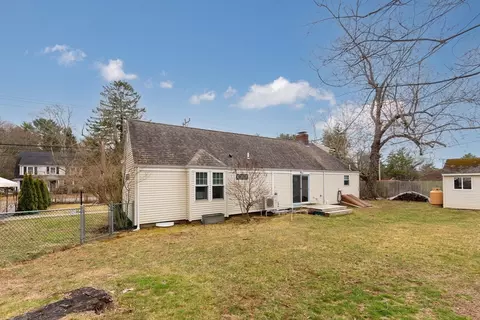 Exterior - 59 Wapping Rd, Kingston, MA 02364 photo 1 of 4