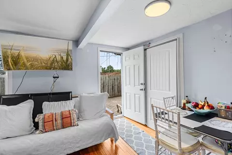 Entry Way - 59 Wapping Rd, Kingston, MA 02364 photo 3 of 3