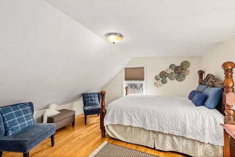 Bedroom - 59 Wapping Rd, Kingston, MA 02364 photo 4 of 7