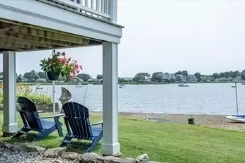 152 Pinehurst Dr, Wareham, MA 02571