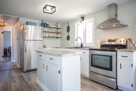 Kitchen - 10 Marilyn Rd, Bourne, MA 02532 photo 1 of 3