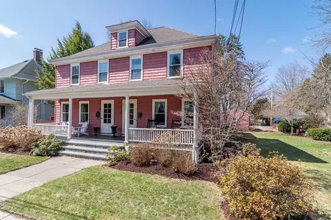 5 Roxbury Ave #5, Natick, MA 01760