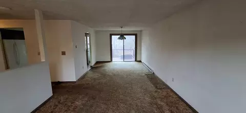 32 Third St, Webster, MA 01570 photo 2