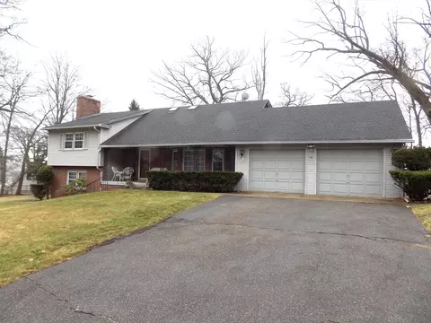 16 Atwater Ter, Springfield, MA 01107
