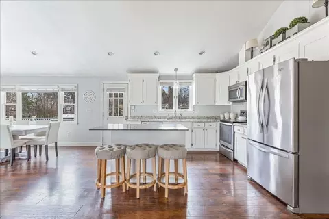 1 Country Ln, Hingham, MA 02043 photo 9
