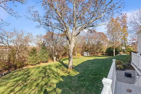 Exterior - 10 Edgar Walker Ct, Hingham, MA 02043 photo 4 of 8
