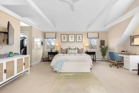 Bedroom - 10 Edgar Walker Ct, Hingham, MA 02043 photo 1 of 6
