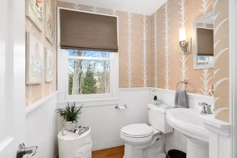 Bath - 10 Edgar Walker Ct, Hingham, MA 02043 photo 1 of 5