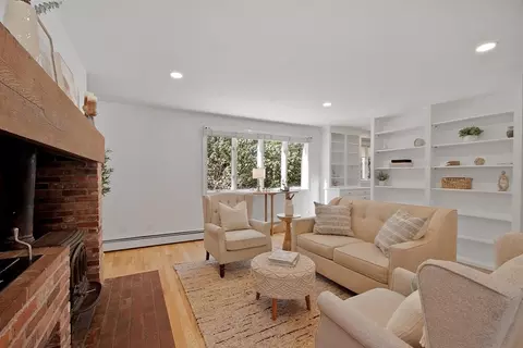 Living - 75 Westcott Rd, Harvard, MA 01451 photo 3 of 3
