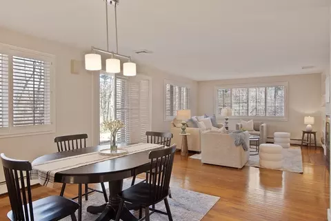 Dining - 75 Westcott Rd, Harvard, MA 01451 photo 3 of 3