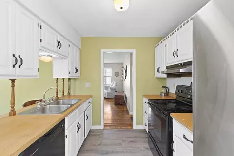 Kitchen - 10 White St, Acushnet, MA 02743 photo 2 of 4