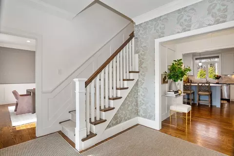 229 Bristol Rd, Wellesley, MA 02481 photo 3