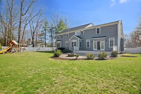 229 Bristol Rd, Wellesley, MA 02481 photo 20