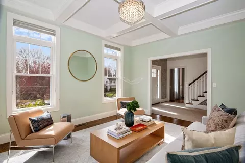 229 Bristol Rd, Wellesley, MA 02481 photo 7
