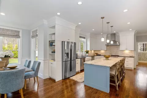 229 Bristol Rd, Wellesley, MA 02481 photo 9