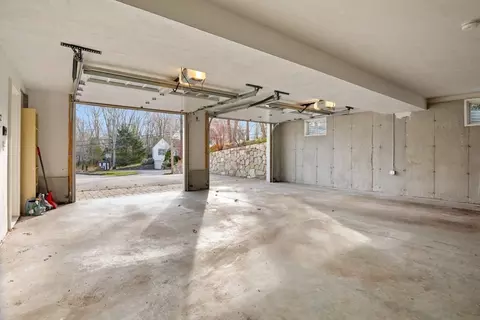 229 Bristol Rd, Wellesley, MA 02481 photo 39