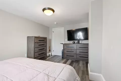 Bedroom - 11 Appleton Ter, Everett, MA 02149 photo 2 of 6