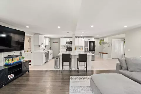 Kitchen - 11 Appleton Ter, Everett, MA 02149 photo 2 of 2