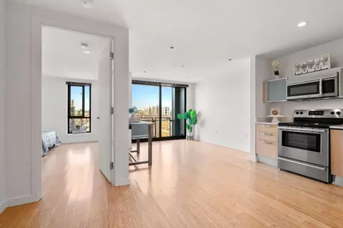 691 Massachusetts Ave #502, Boston, MA 02118