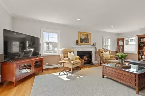 246 Woburn St, Reading, MA 01867 photo 9