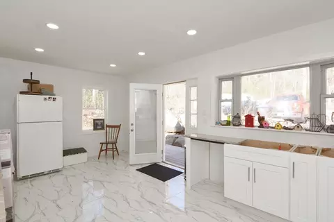 71 Uxbridge Rd, Mendon, MA 01756 photo 21