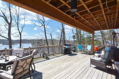 71 Uxbridge Rd, Mendon, MA 01756 photo 13