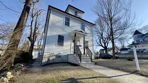 Exterior - 23 Ferdinand St, Worcester, MA 01603 photo 1 of 5