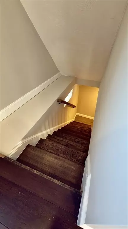 Entry Way - 23 Ferdinand St, Worcester, MA 01603 photo 5 of 7