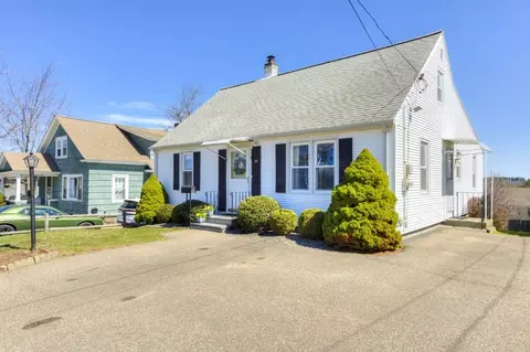 50 Collins St, Worcester, MA 01606