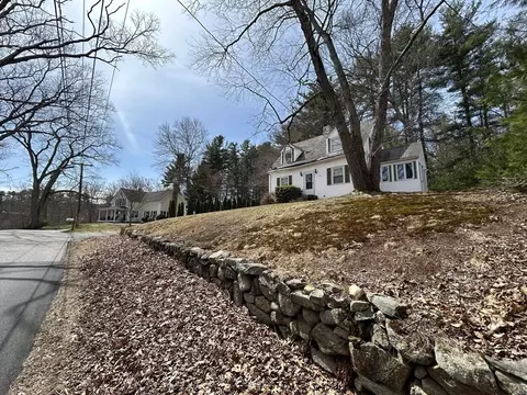 19 Glen Ave, Upton, MA 01568 photo 14
