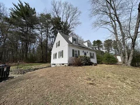19 Glen Ave, Upton, MA 01568 photo 4