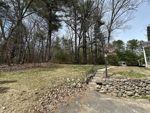 19 Glen Ave, Upton, MA 01568 photo 11