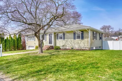 45 First St, Norwood, MA 02062