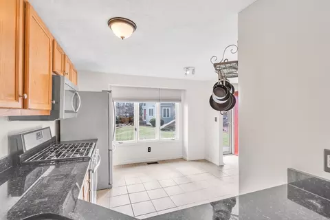 Kitchen - 7 Deer Path #2, Maynard, MA 01754 photo 3 of 3