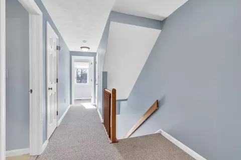 Entry Way - 7 Deer Path #2, Maynard, MA 01754 photo 4 of 4