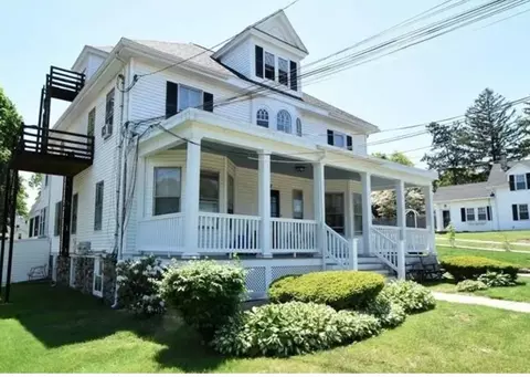 17 Union St, Walpole, MA 02032