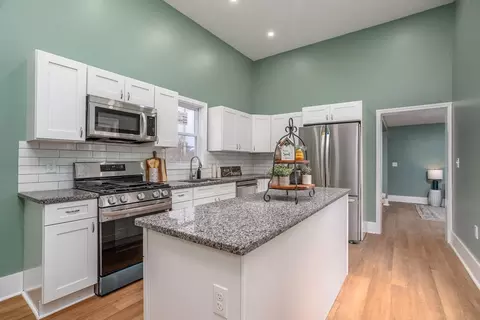 2832 N Main St, Lancaster, MA 01523