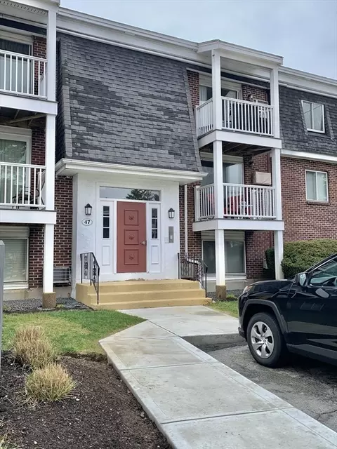 47 Will Dr #108, Canton, MA 02021