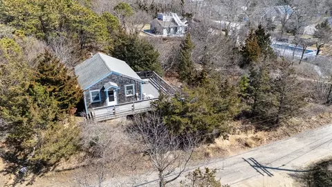 330 Turnip Rd, Eastham, MA 02642
