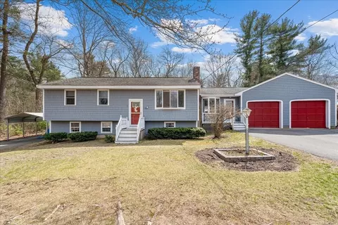 230 Beech St, Bridgewater, MA 02324